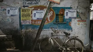 Fandom With a Party Office